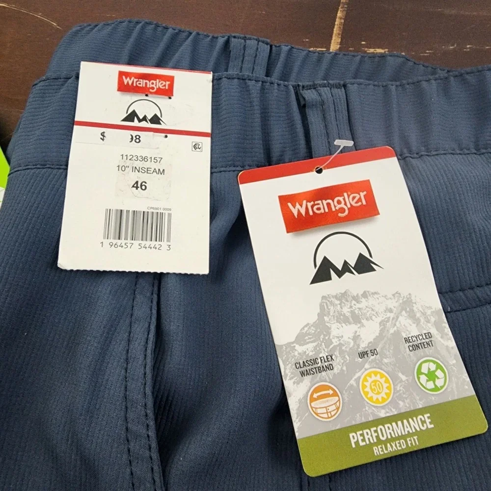 Wrangler Mens 46 Performance Side Elastic Utility Short 112336157 Blue Nights‎